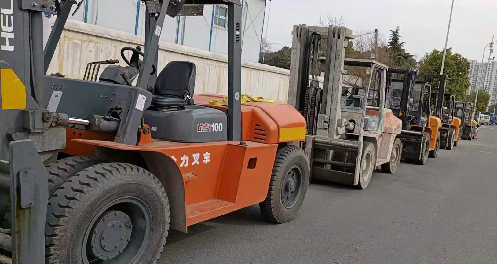 蘇州10噸叉車，7噸叉車長短期臨時出租